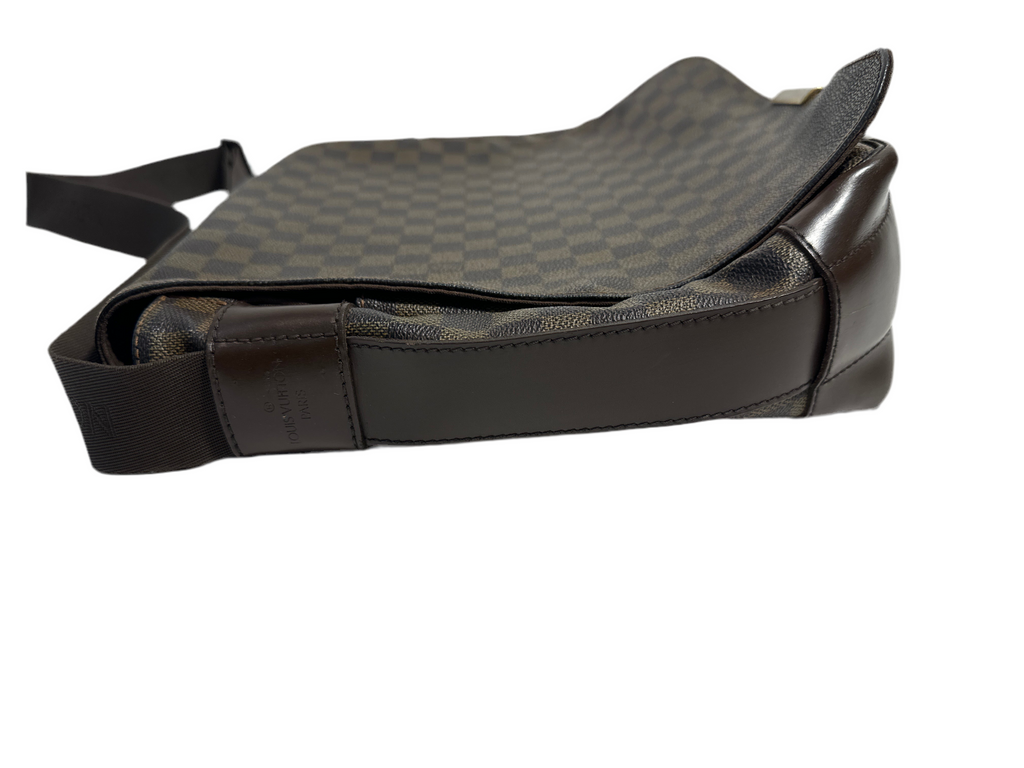 Louis Vuitton Damier Ebene Canvas and Leather Bastille Messenger