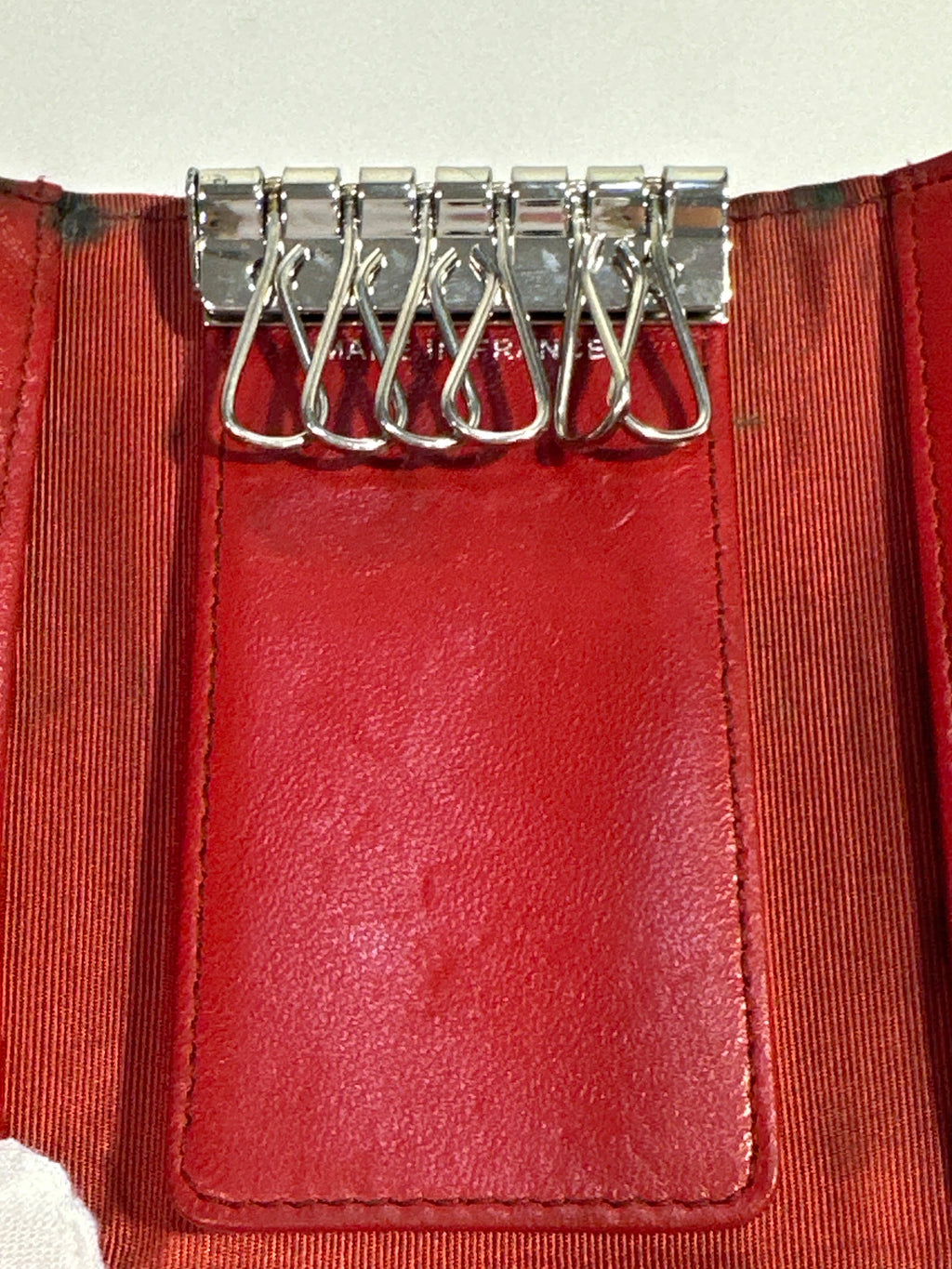 Chanel Caviar 6-Key Holder