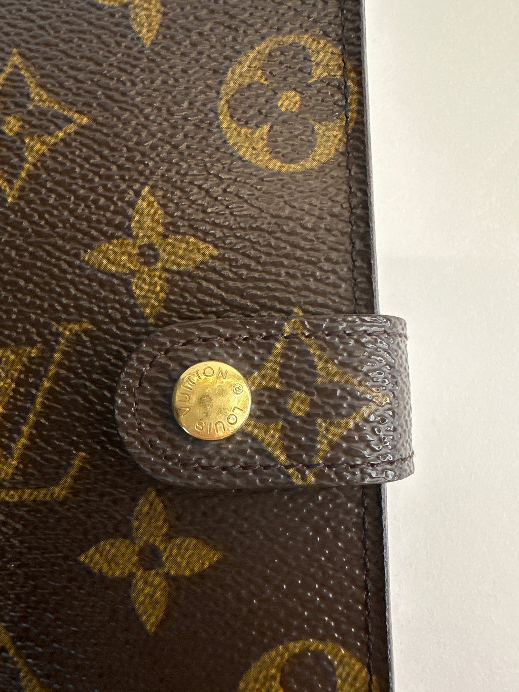 Vintage Louis Vuitton Small Ring Agenda Cover 2001