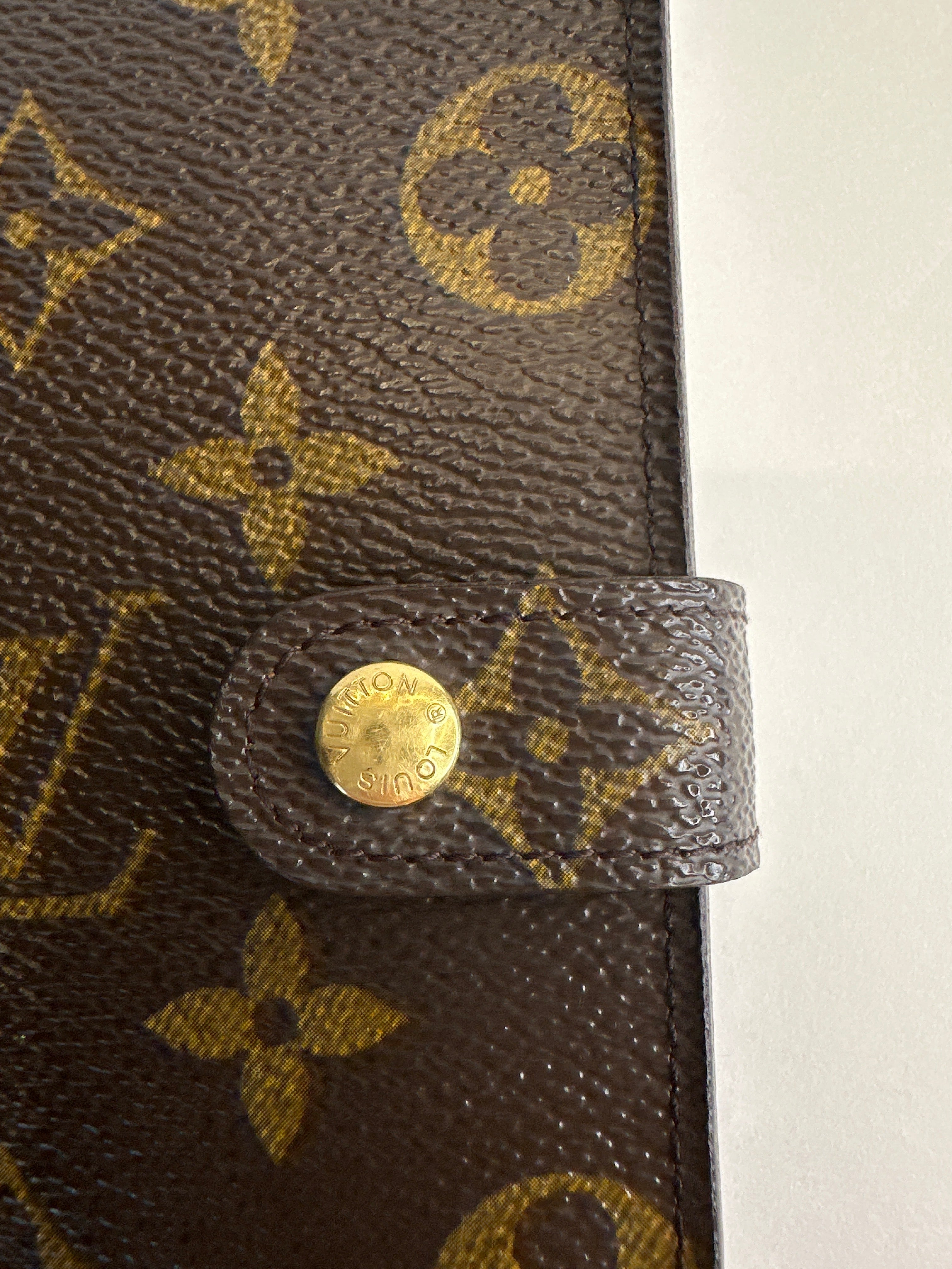 Vintage Louis Vuitton Small Ring Agenda Cover 2001