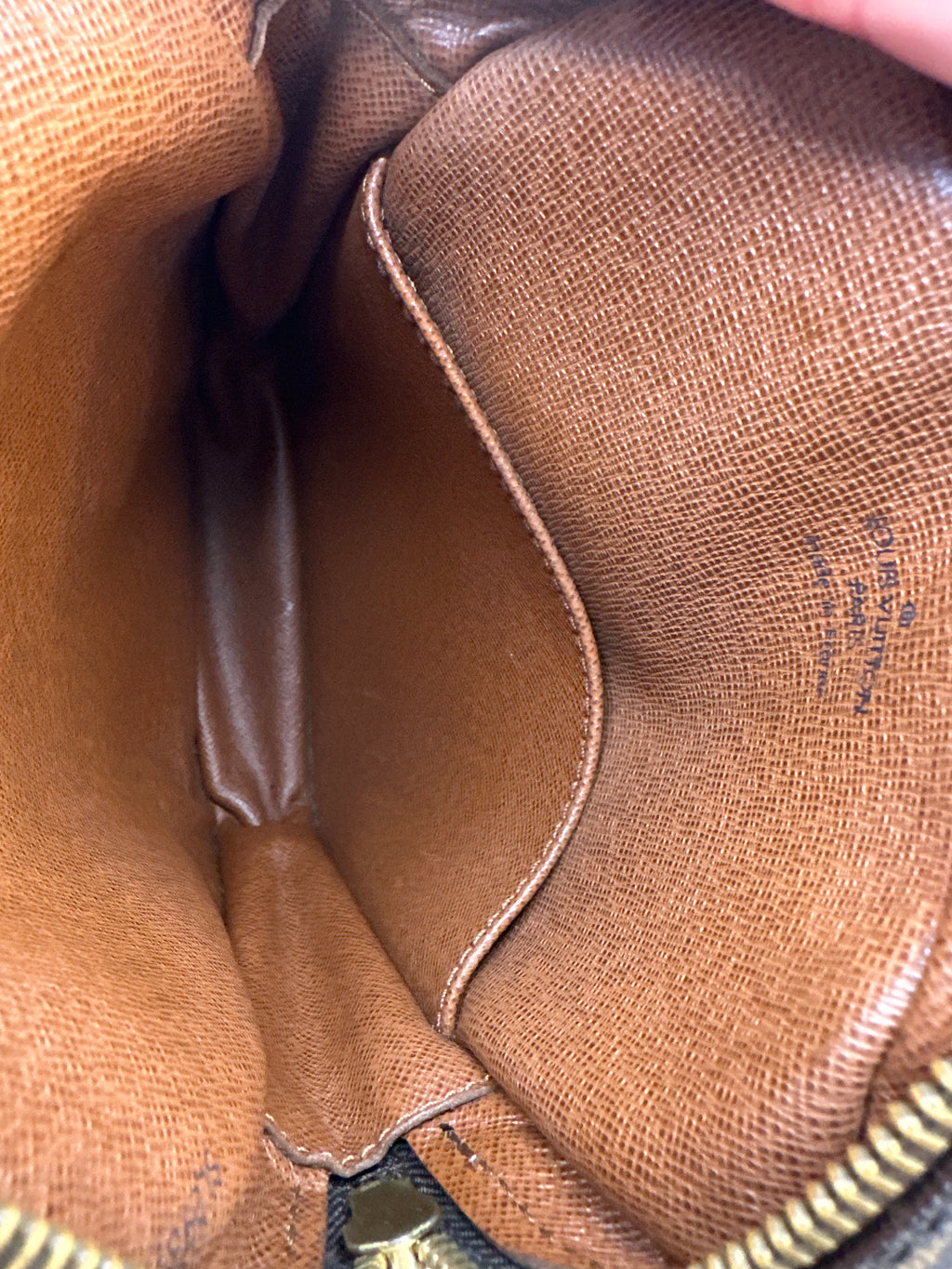 Vintage LOUIS VUITTON DANUBE CROSSBODY SHOULDER BAG MONOGRAM