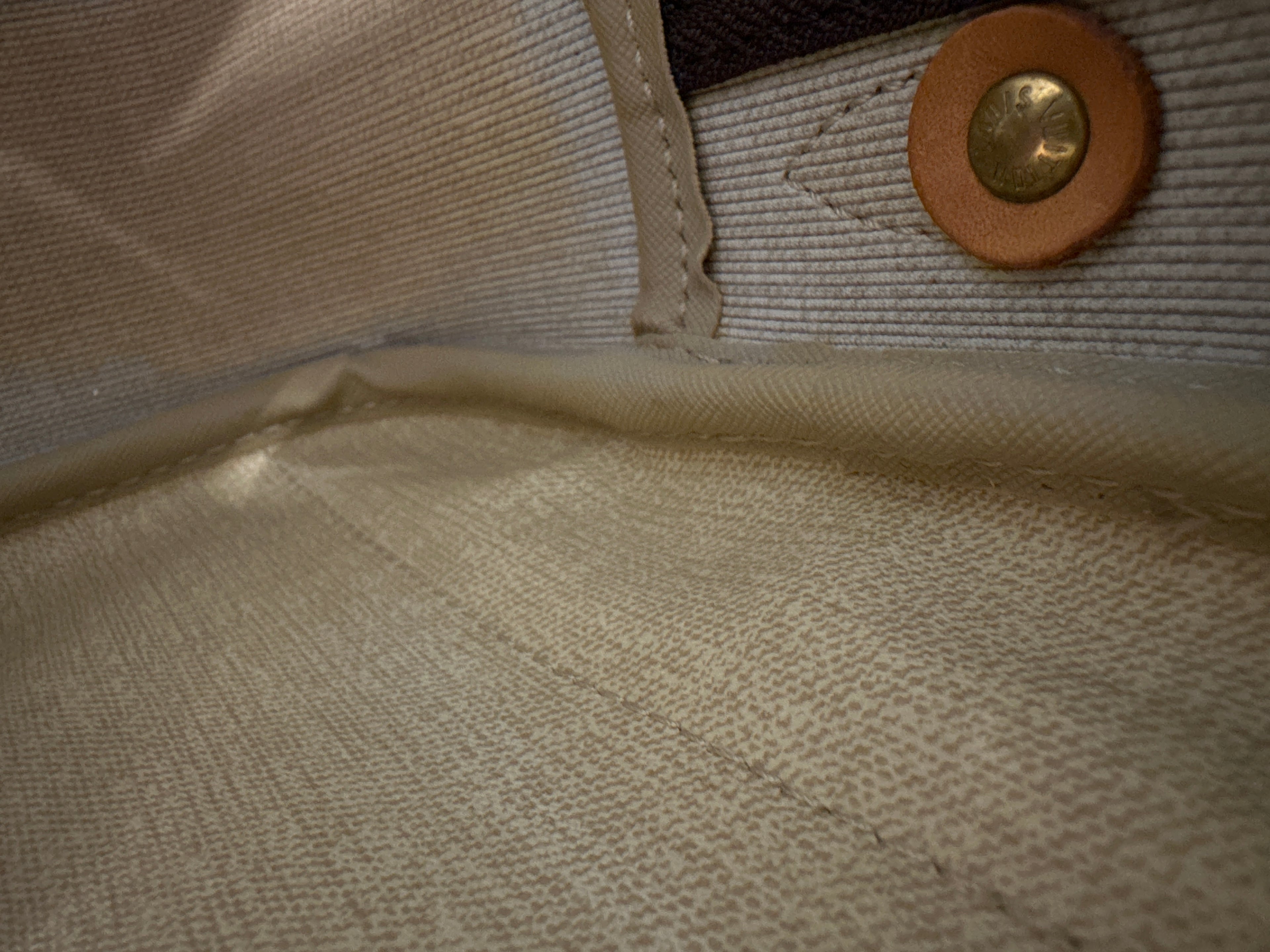 Vintage Louis Vuitton Reporter PM with COA