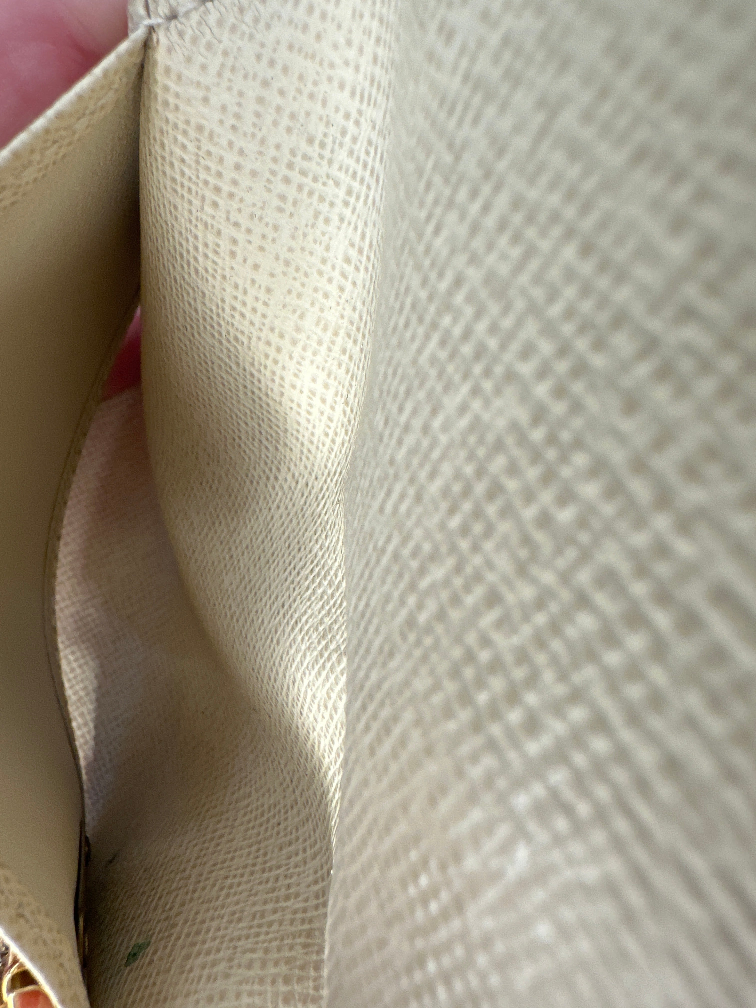 Louis Vuitton Damier Azur 6 Ring Key Case