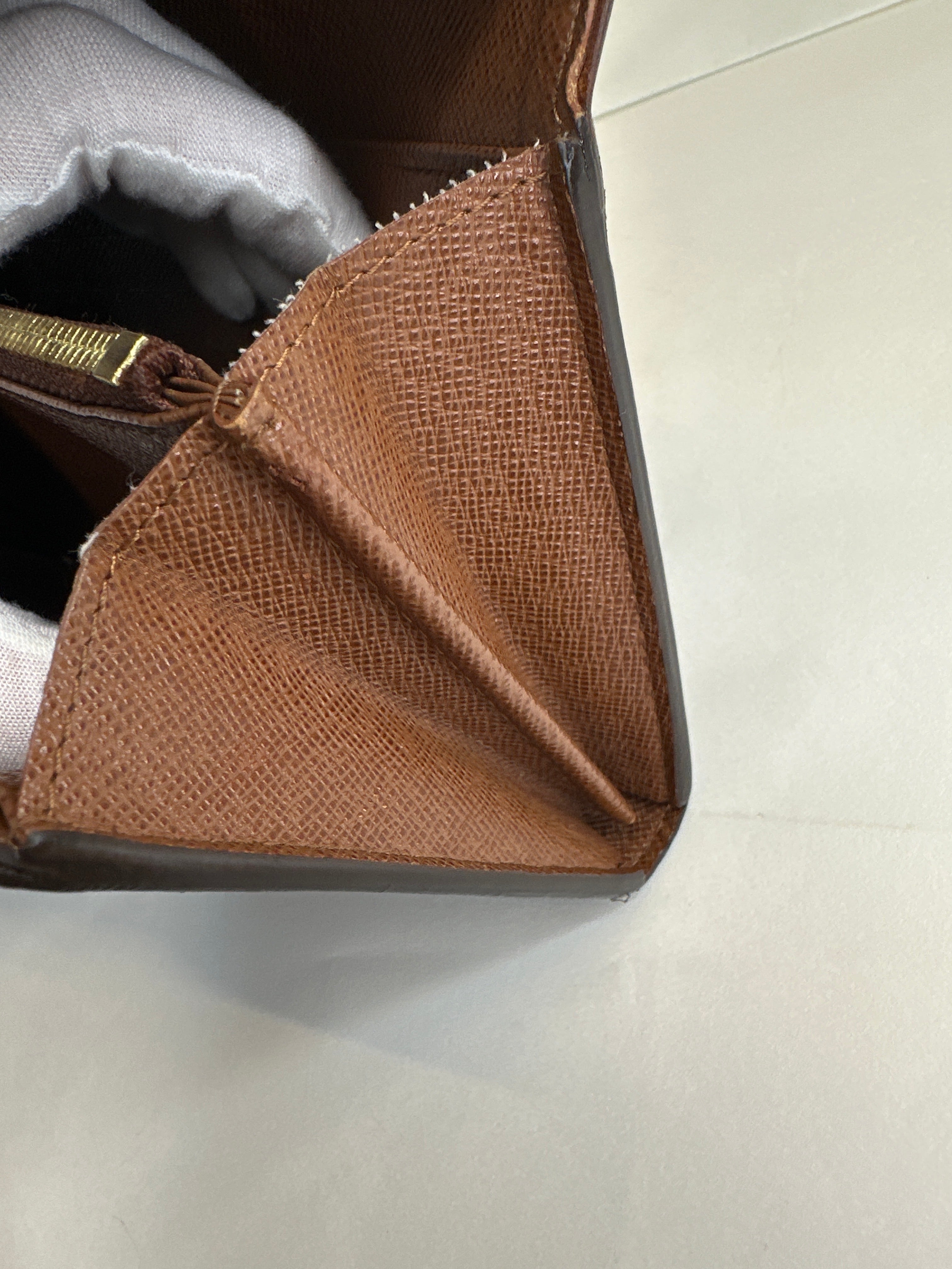 Vintage Louis Vuitton Monogram Canvas Boetie Wallet