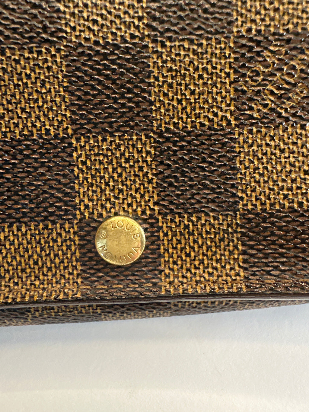 LOUIS VUITTON Porte Monnaie Damier Ebene Billets Tresor Wallet Brown