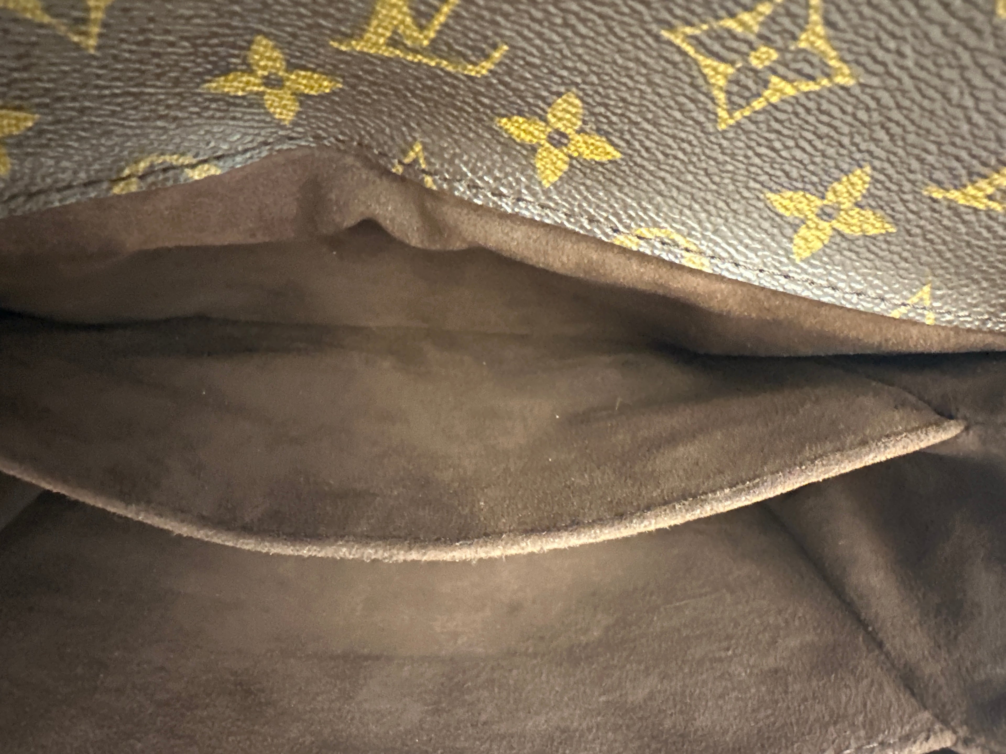 Louis Vuitton Monogram Canvas Pochette Metis Tote Bag and Crossbody Bag