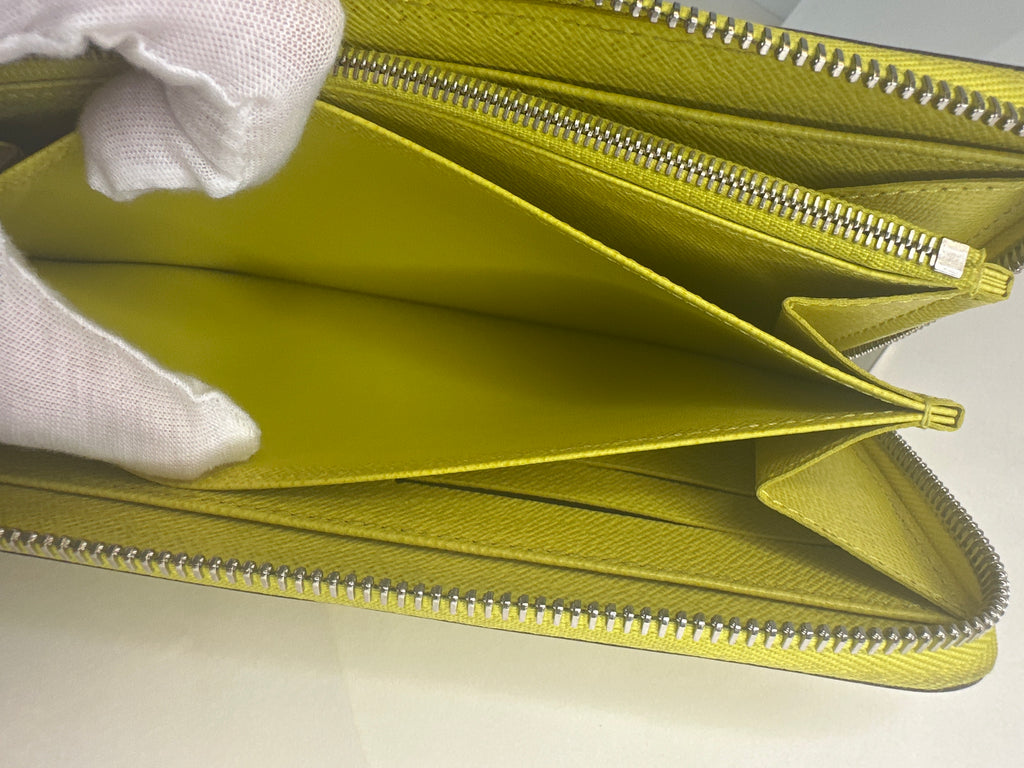 Vintage LOUIS VUITTON Epi Zippy - Wallet Zip Around Long Wallet Leather