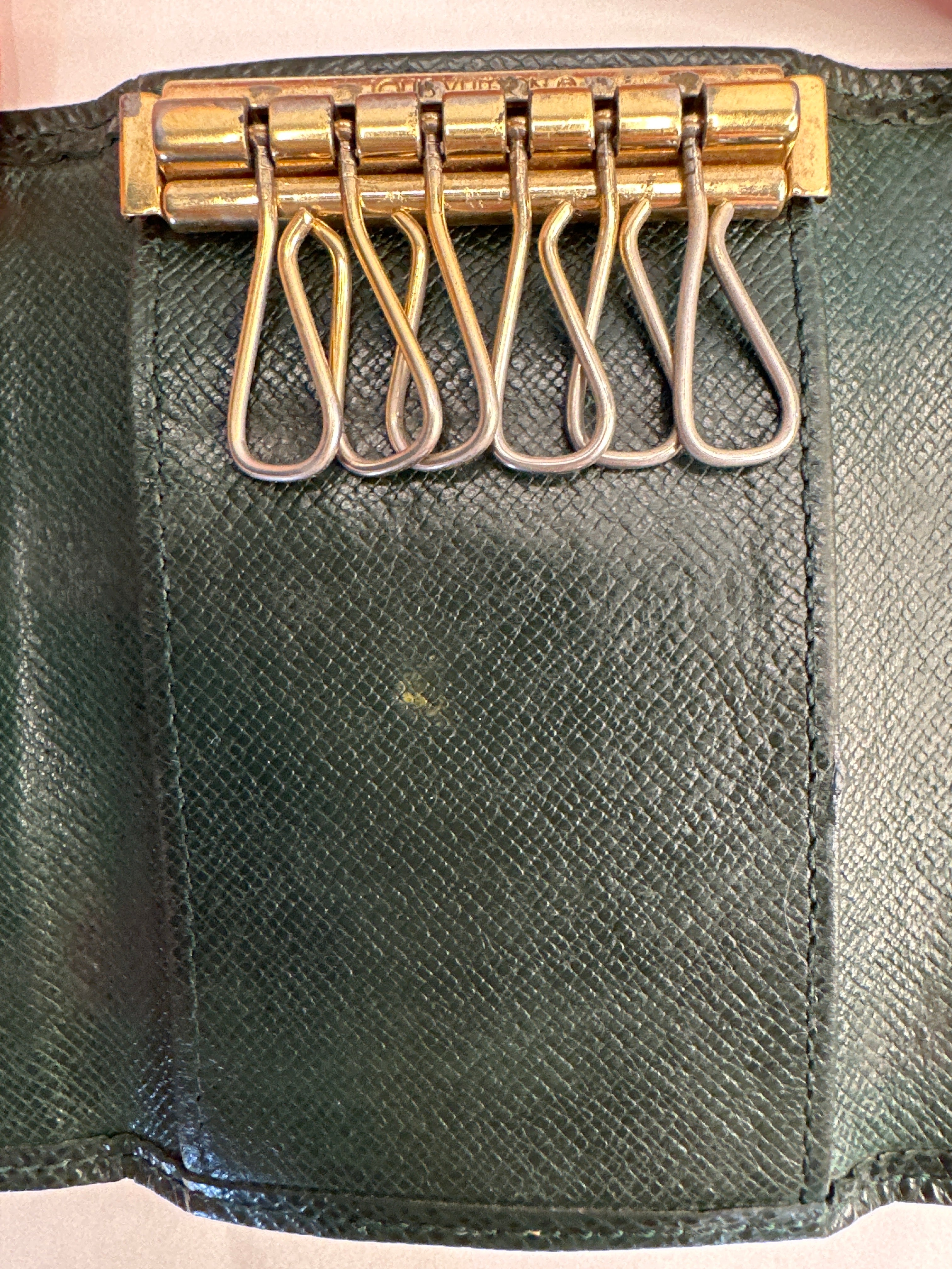 Vintage Louis Vuitton Epi Leather 6-Key Holder