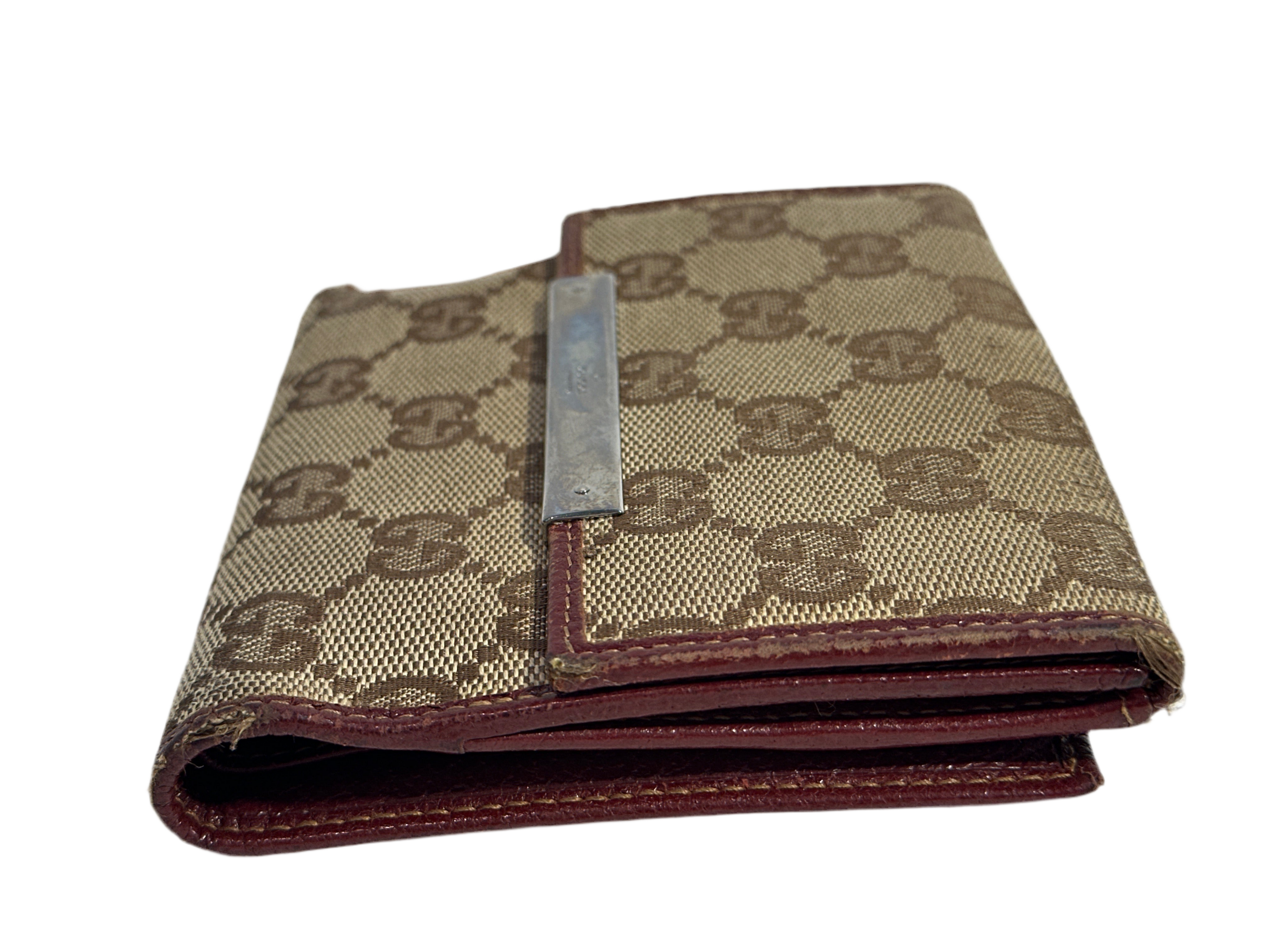 Gucci GG Canvas Compact Wallet