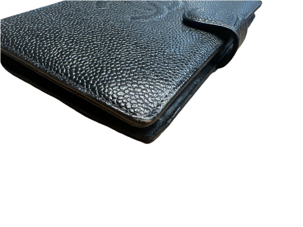 Vintage Chanel Timeless CC Caviar Wallet