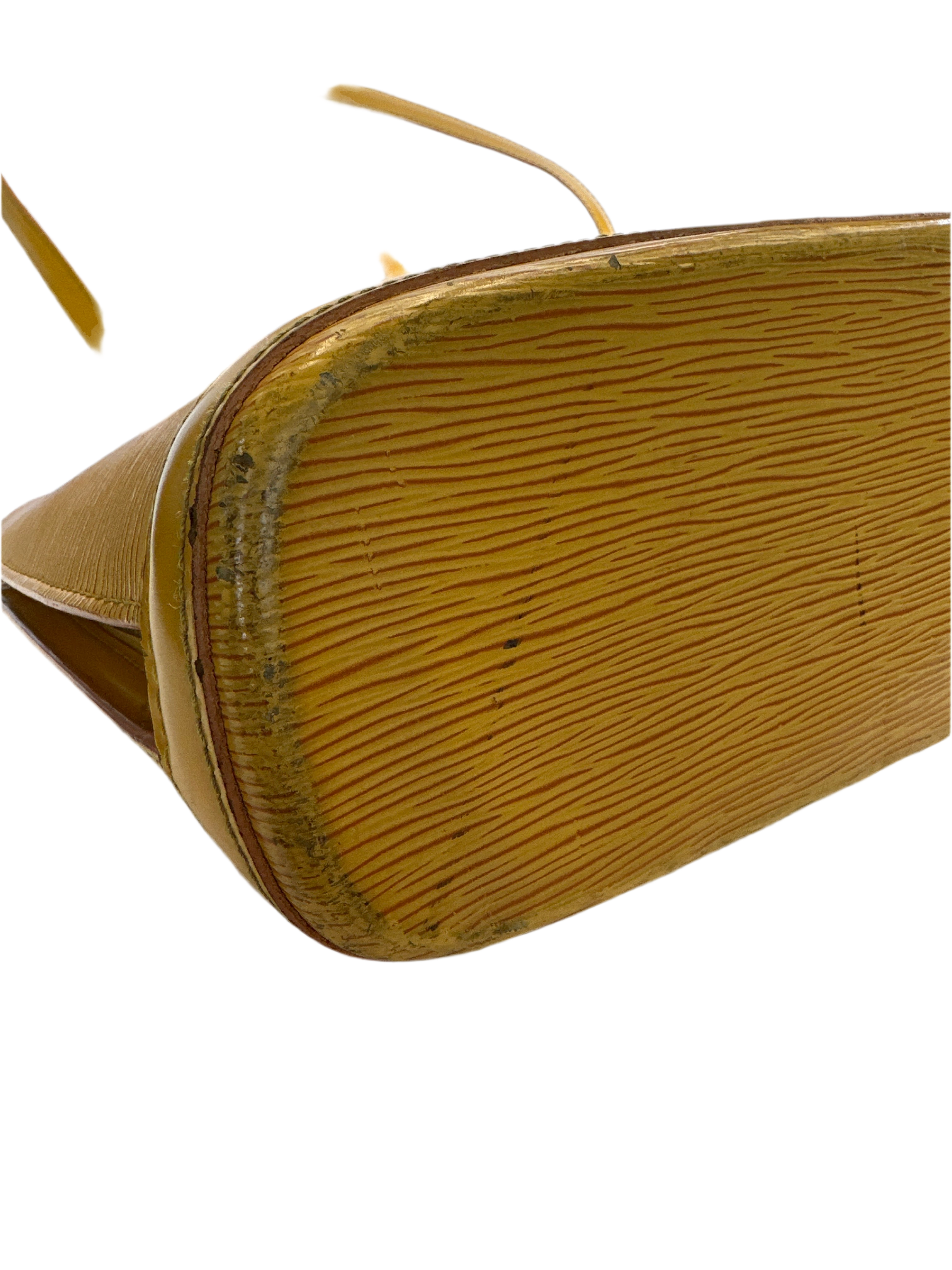 Vintage Louis Vuitton Epi shoulder bag comes with COA