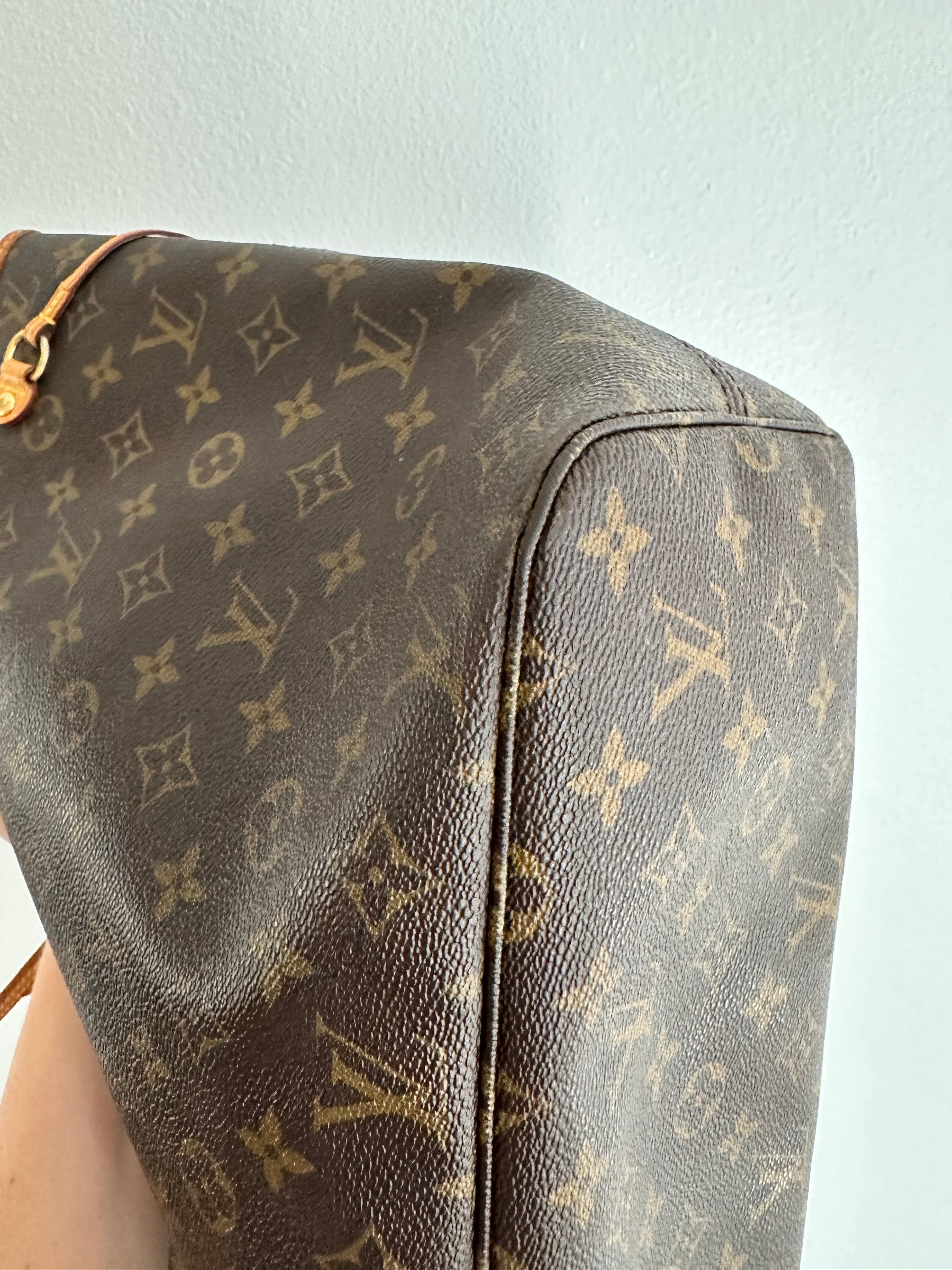 Louis Vuitton Neverfull