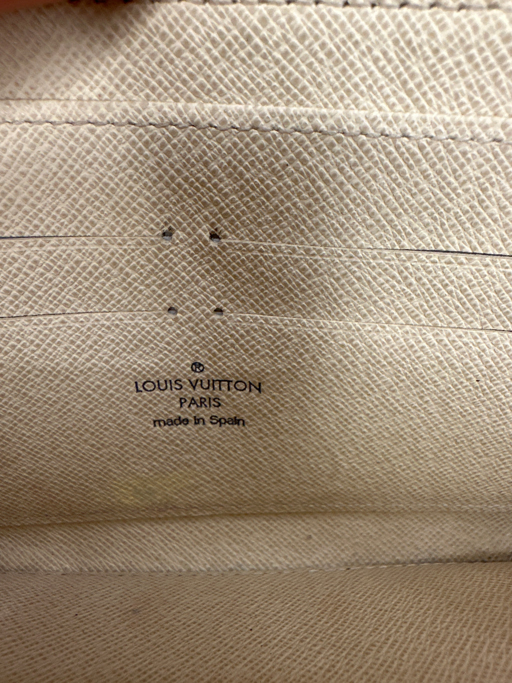 Louis Vuitton Damier Azur Zippy Wallet 2012 - with authentication card