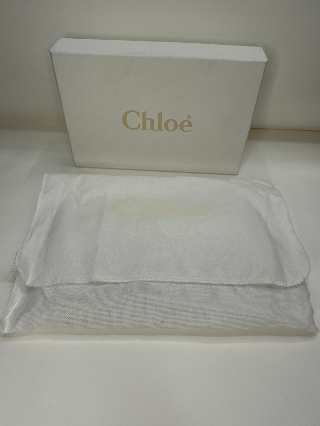 Chloé Taupe Snap Bow Leather Long Wallet