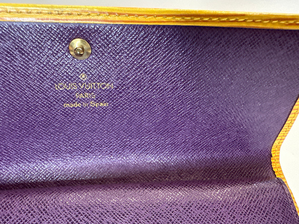 LOUIS VUITTON Wallet Yellow Epi Porte Tresor International Trifold