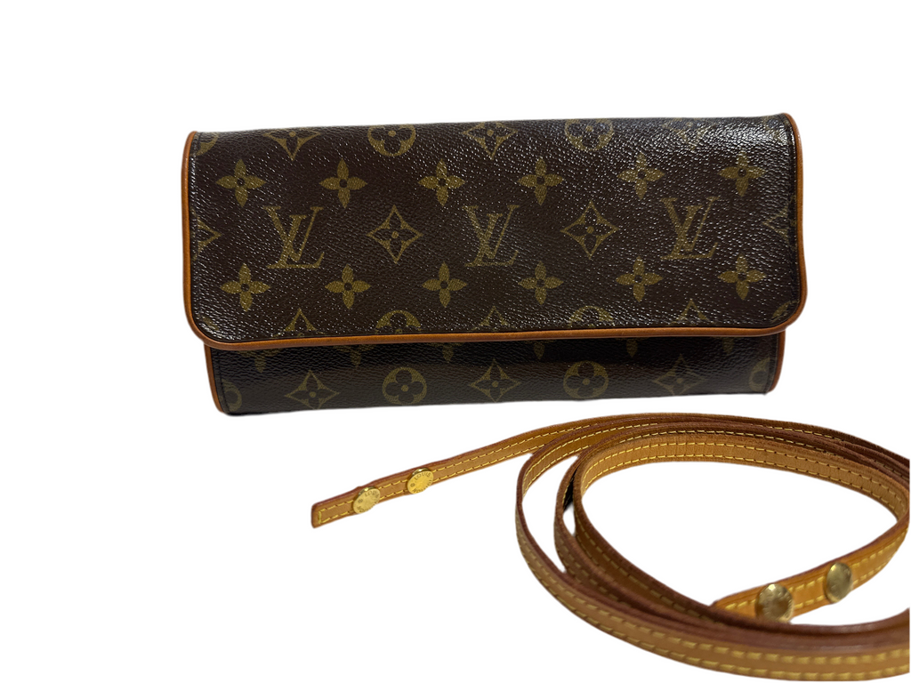 LOUIS VUITTON Monogram Pochette Twin GM