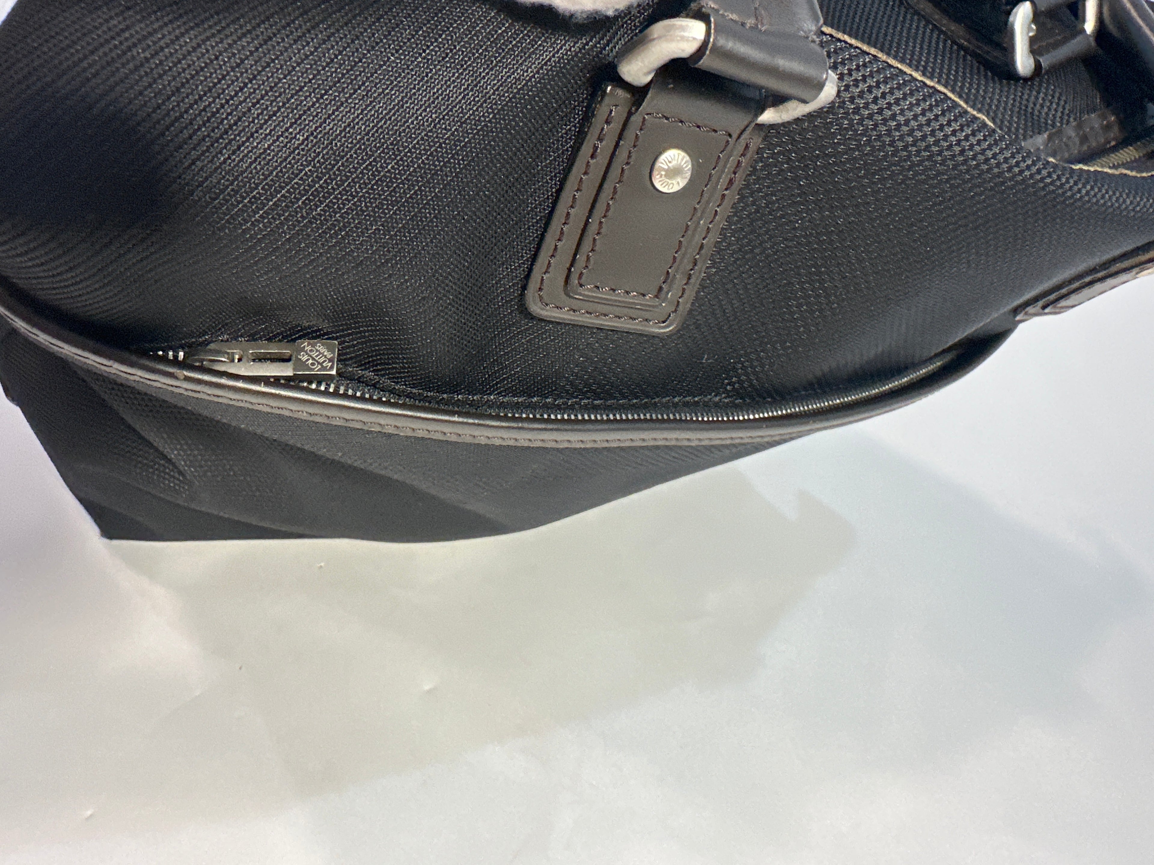 Louis Vuitton Cougar Damier Jean Tote Bag Black Brown with COA