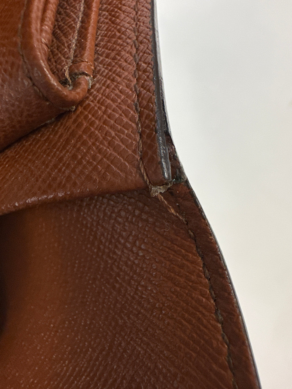 Louis Vuitton Porte Tresor Etui w/ Pass case Monogram Canvas Trifold Wallet 2002