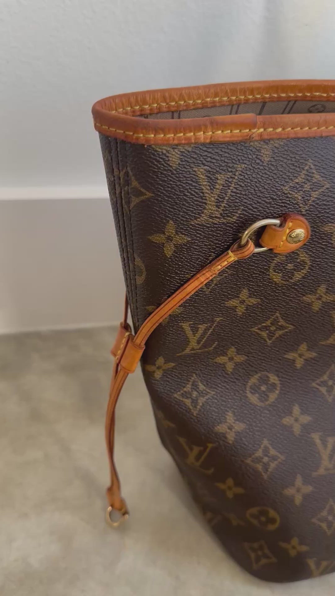 Louis Vuitton Neverfull